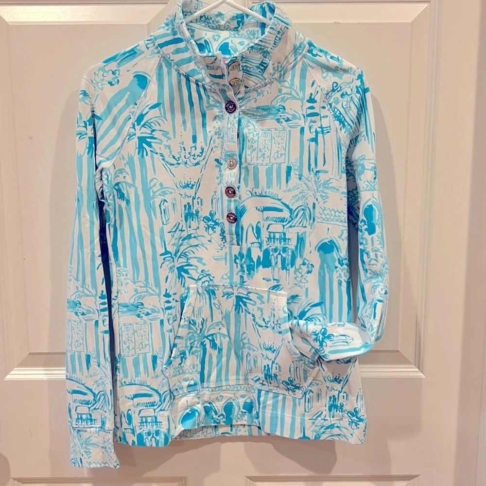 Lilly Pulitzer pullover - Picture 1 of 3